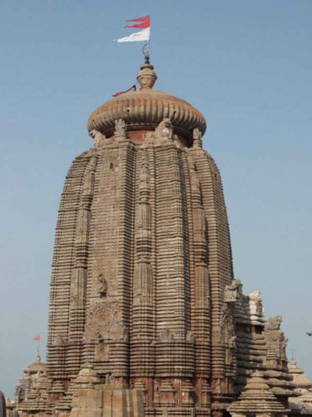 top 5 facts about lingaraj temple bhubaneswar, odisha, India (Bharat)